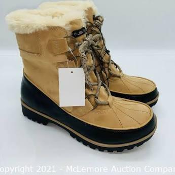 mens size 7 boots in women's