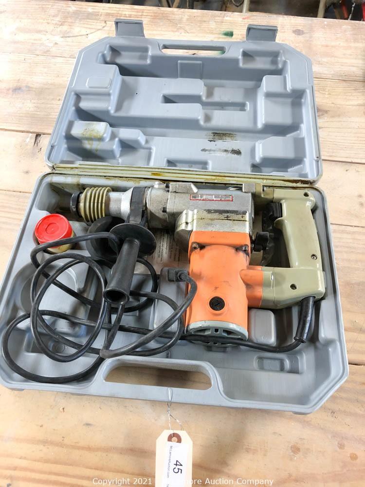 McLemore Auction Company Auction Long LandTrac 390 HST Tractor with